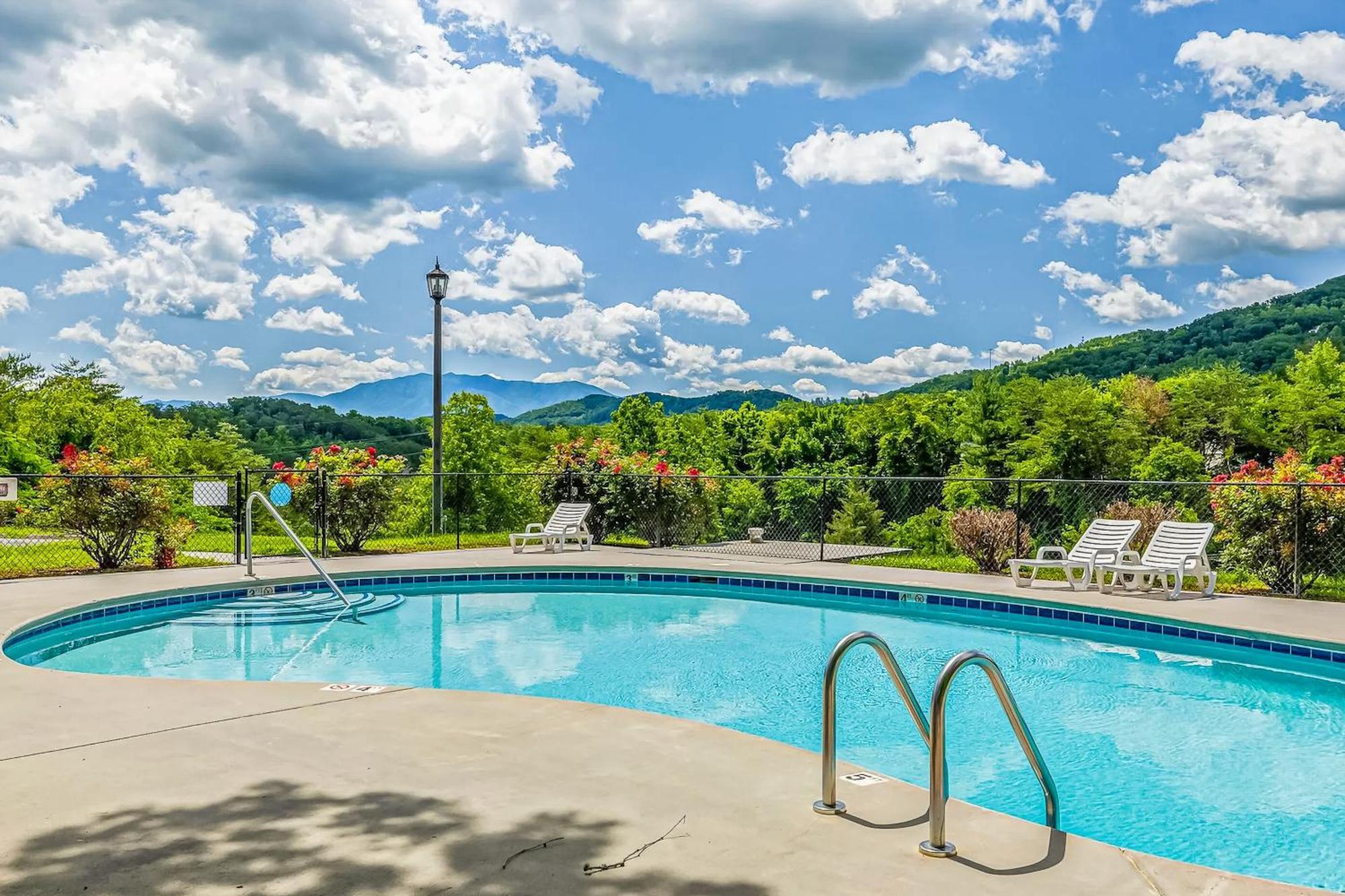 Alpine Abode Lägenhet Pigeon Forge Exteriör bild